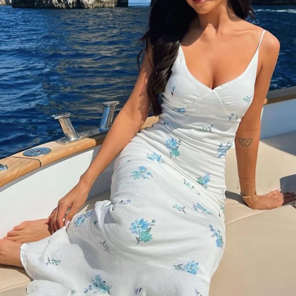 Online boutique La Pose- maxi dress